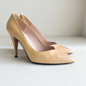 Vintage Jill Stuart Nude Patent LEather Pointy Toe  Classic Heels 8M